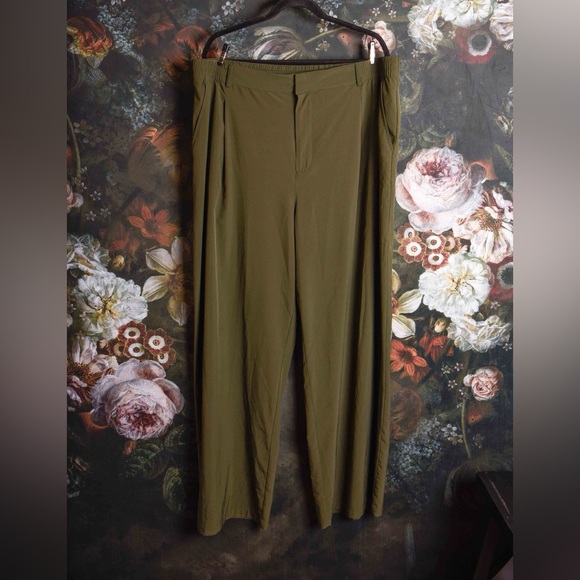 Gap Pants - Gap Fit olive green high-rise wide leg trousers size XXL